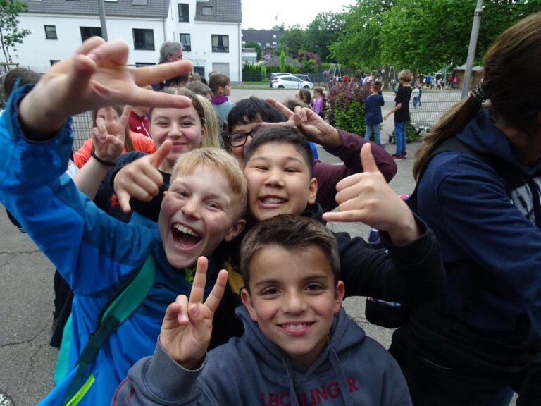 Kinder