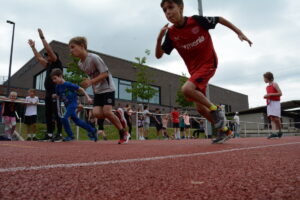 20250627 Bundesjugendspiele KGS Kirchstraße 0903 2025-06-27 10-35-53