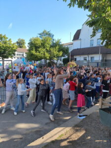 f04f9a05-5168-4ea3-930d-0ca1cda64652