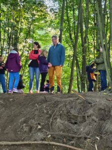 d9e7b569-37a0-4ebb-ac5f-754d338a74de